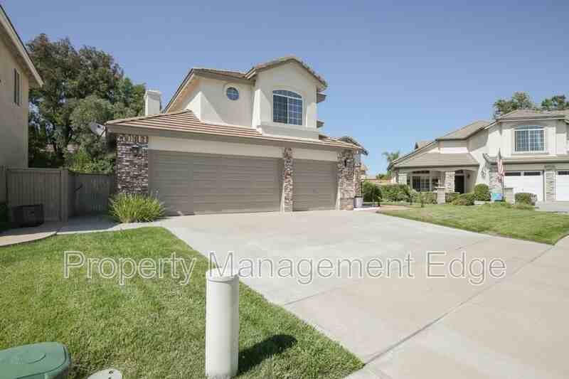 32218 Corte Carmela - Photo 2 of 25