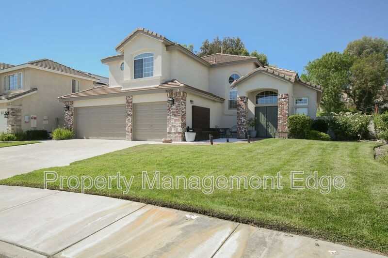 32218 Corte Carmela - Photo 3 of 25