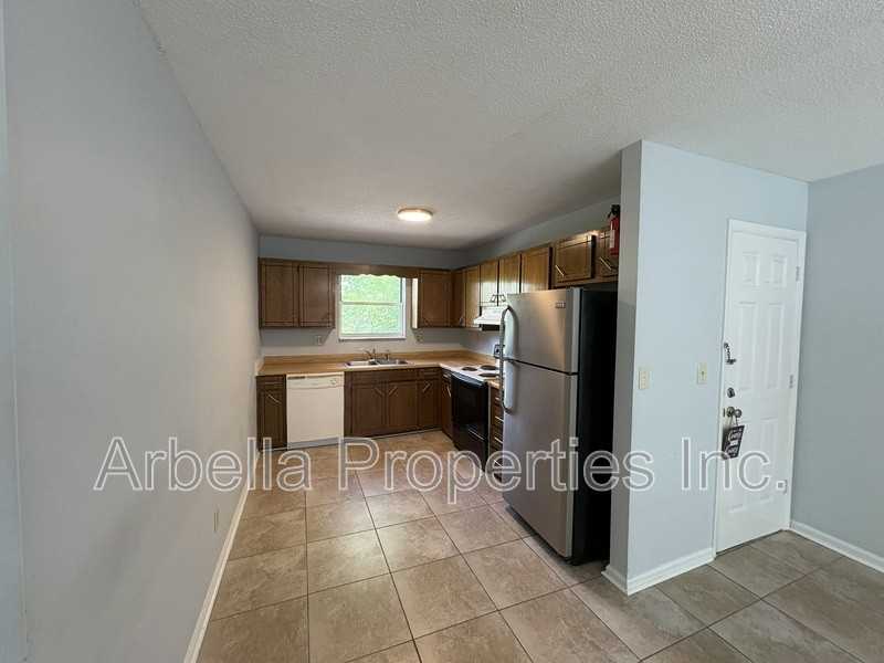 410 Erwin Hwy #1 - Photo 7 of 19
