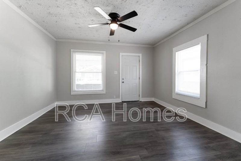 1509 S Randolph St - Photo 5 of 10