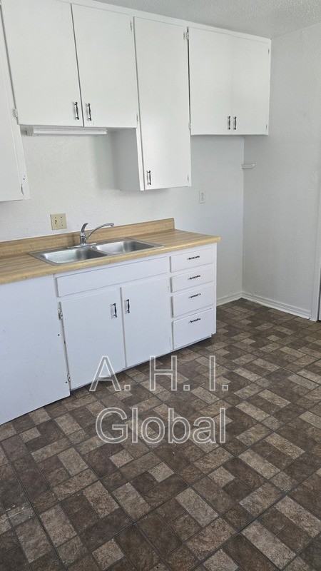 4624 S Hayden St - Photo 5 of 7