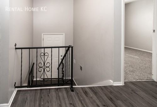 9311 Switzer St - Photo 3 of 20