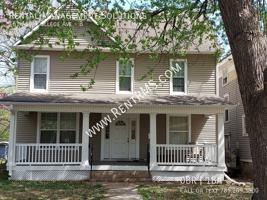 featured image of 1614 Sw College Ave #B