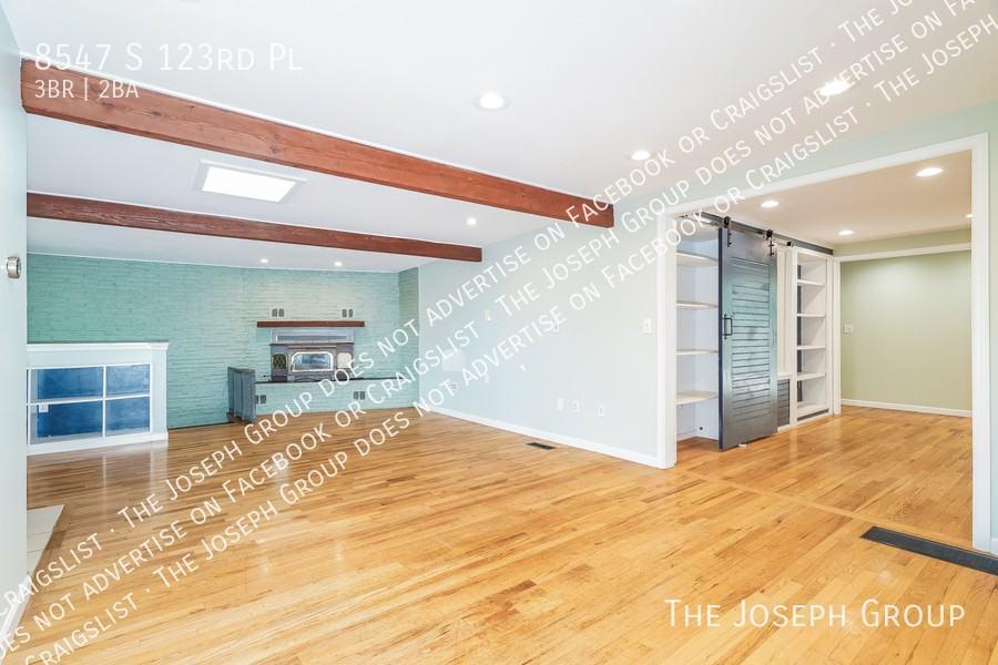 8547 S 123rd Pl - Photo 3 of 21