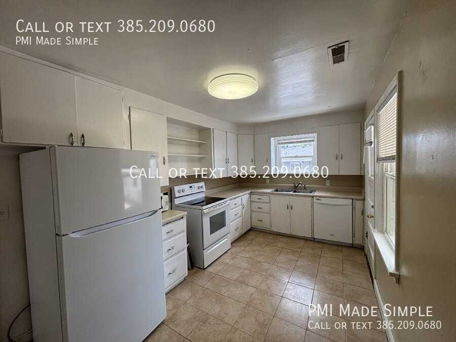 1926 S Columbia Ln - Photo 2 of 22