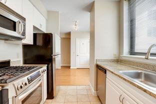 555 Massachusetts Ave Nw #514 - Photo 1 of 1