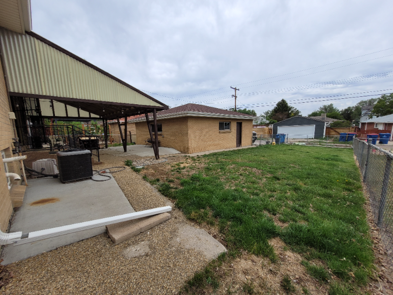 2230 Marshall St - Photo 2 of 22