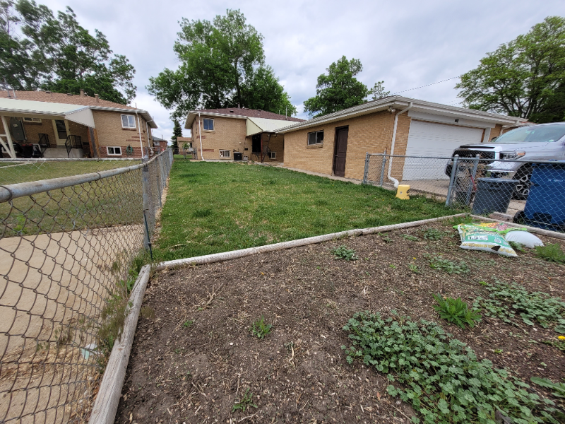 2230 Marshall St - Photo 3 of 22