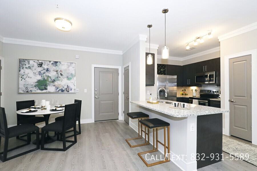 20813 Sharon Pkwy #AAG - Photo 3 of 15