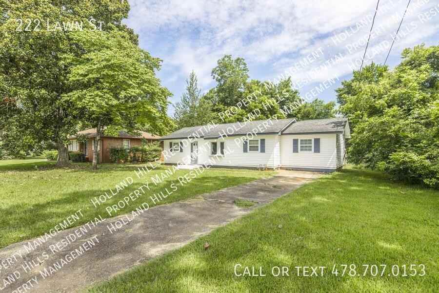 222 Lawn St - Photo 2 of 46