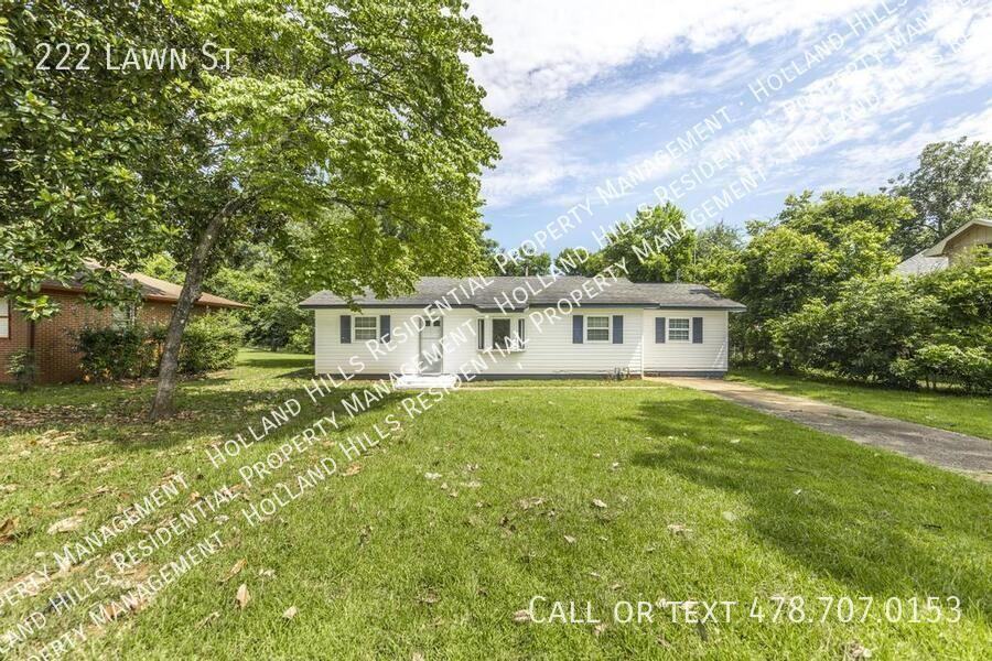 222 Lawn St - Photo 3 of 46