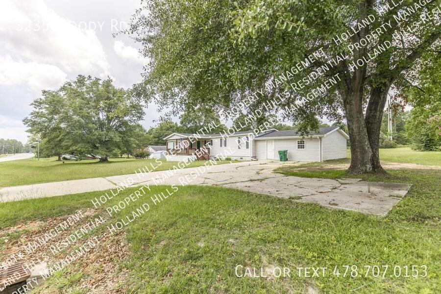 3235 Moody Rd - Photo 2 of 50