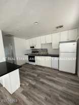 3417 E Windsor Ave - Photo 1 of 1