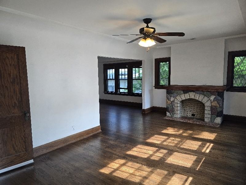 3246 S Indiana Ave - Photo 2 of 11