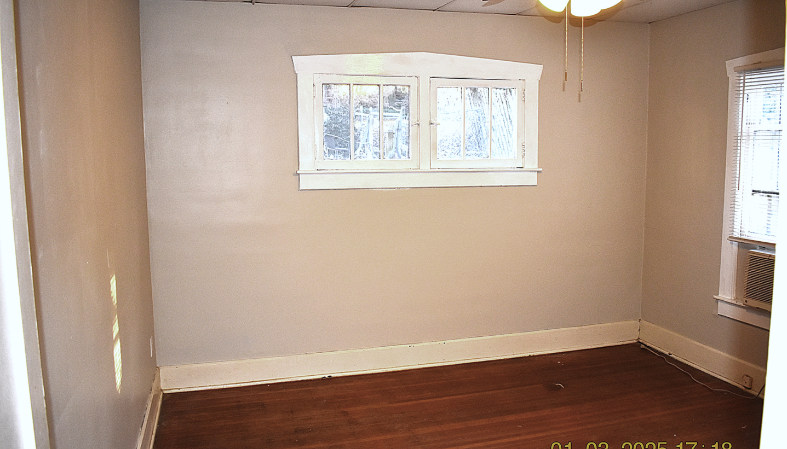 2110 Speed Ave #2 - Photo 2 of 3