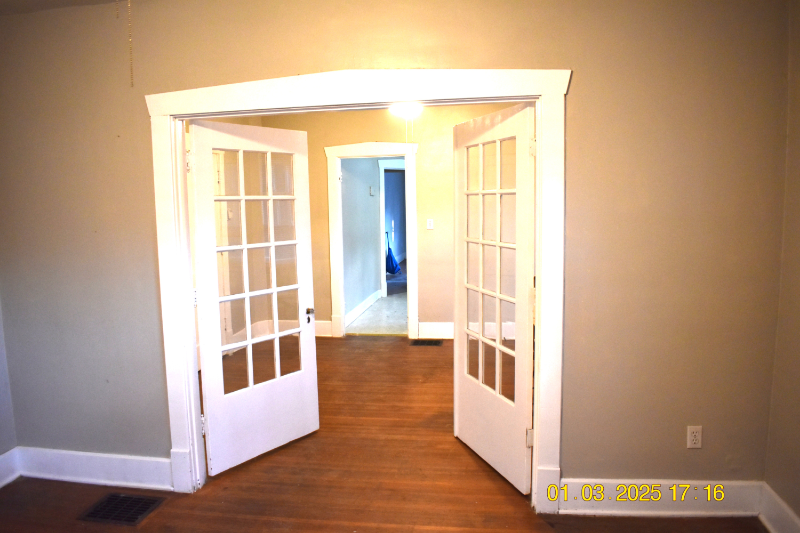 2110 Speed Ave #2 - Photo 3 of 3