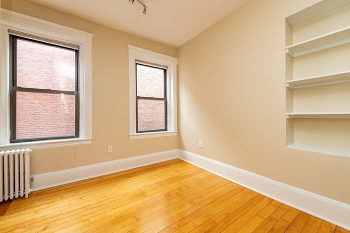 75 Burbank St #304 - Photo 3 of 6