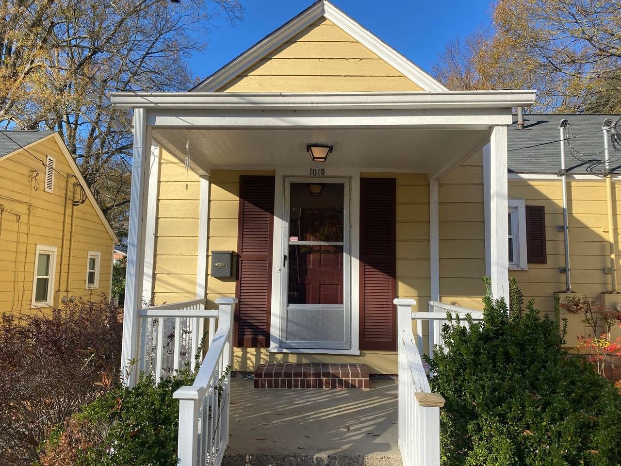 1015 Virgie St - Photo 3 of 16