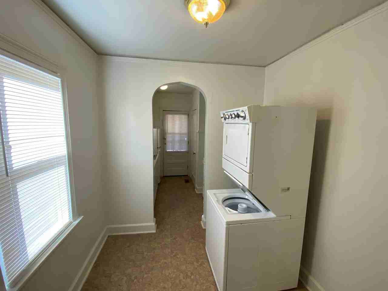 1015 Virgie St - Photo 7 of 16