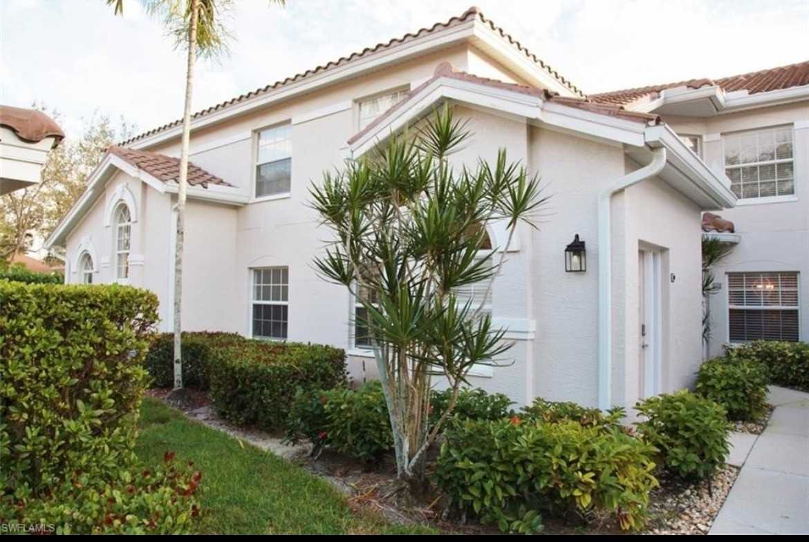 6910 Satinleaf Rd N #202 - Photo 3 of 19