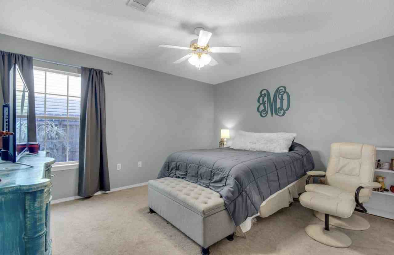 1017D Creel St #D - Photo 3 of 13