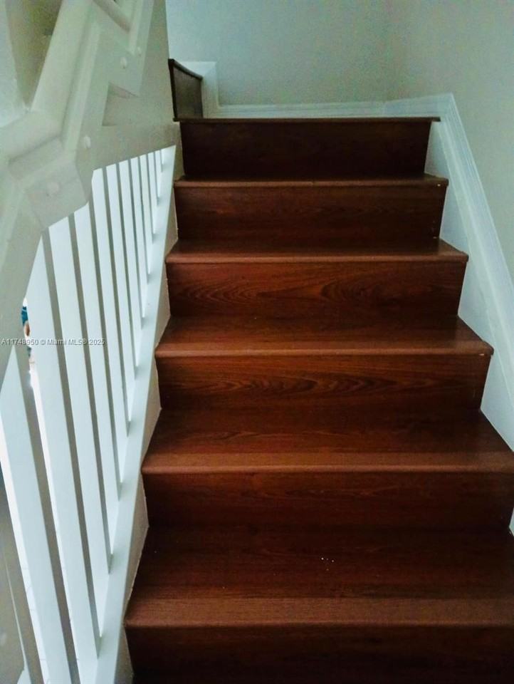 8986 W Flagler St #3 - Photo 3 of 8