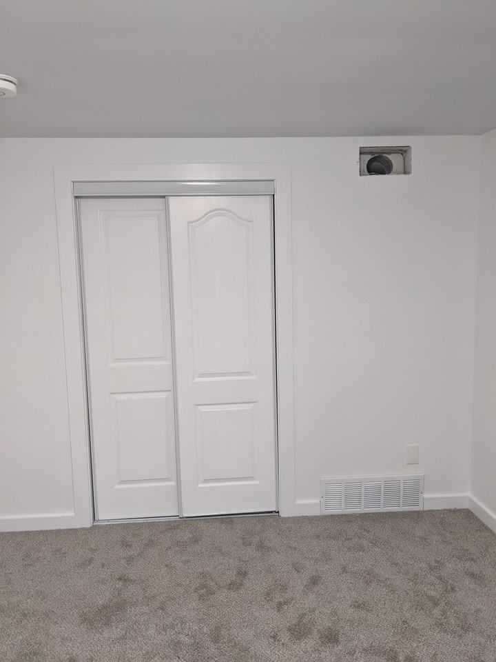 300 Lakeview Ave - Photo 7 of 42