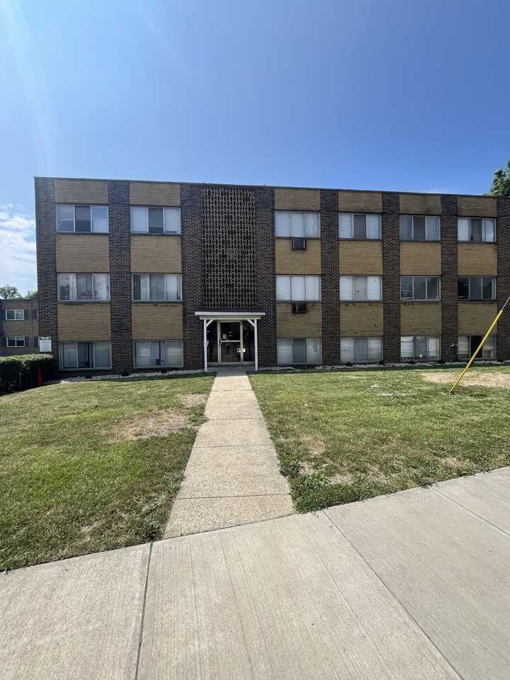 The Wildwood Apartments - Photo 2 of 10