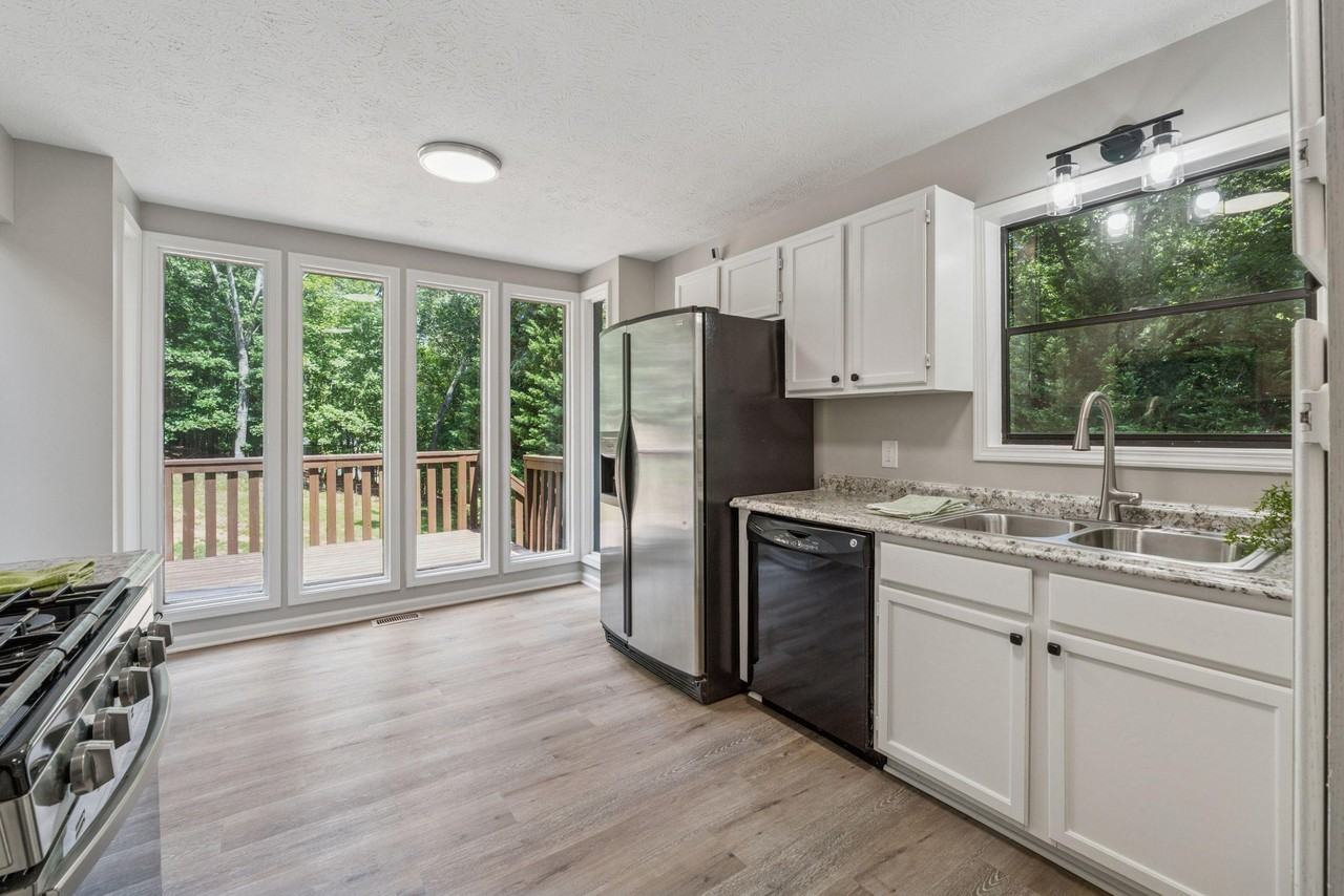 N Victoria Rd - Photo 4 of 6