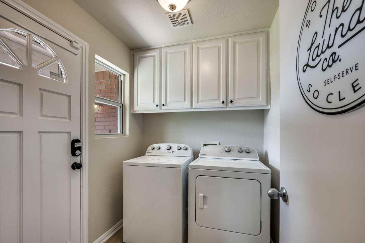 Ravinia Dr - Photo 6 of 7