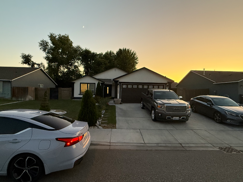 5502 Hayes Ln - Photo 2 of 21