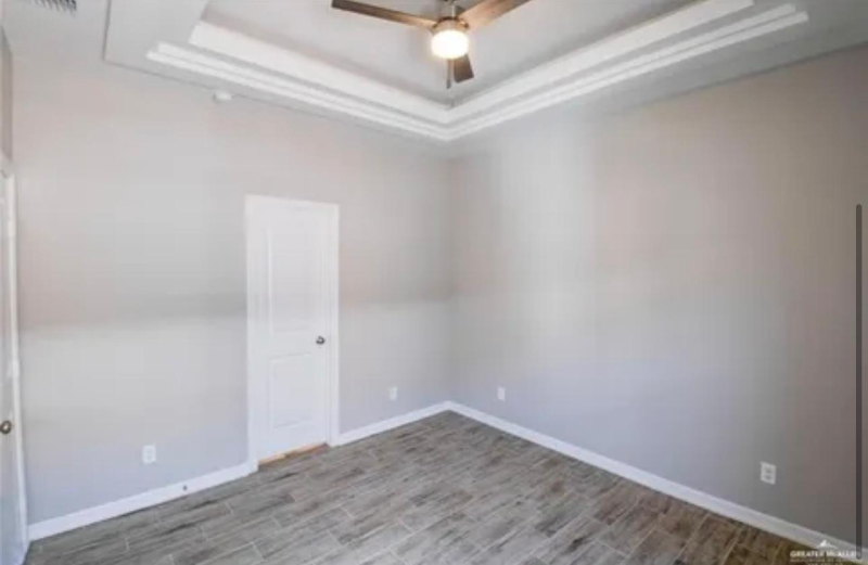 808 W Sunset Valley St #2 - Photo 3 of 5