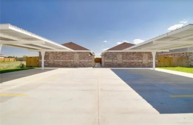 808 W Sunset Valley St #2 - Photo 5 of 5