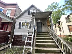6942 S Carpenter St - Photo 1 of 1