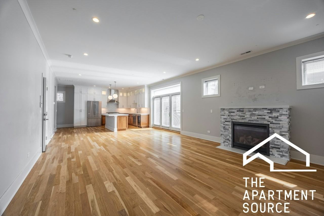 4133 North Kenmore Avenue, Unit 2E - Photo 3 of 23