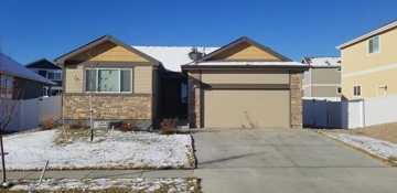 featured image of 529 El Diente Ave