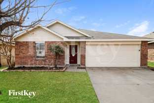 525 Rosario Ln - Photo 1 of 1