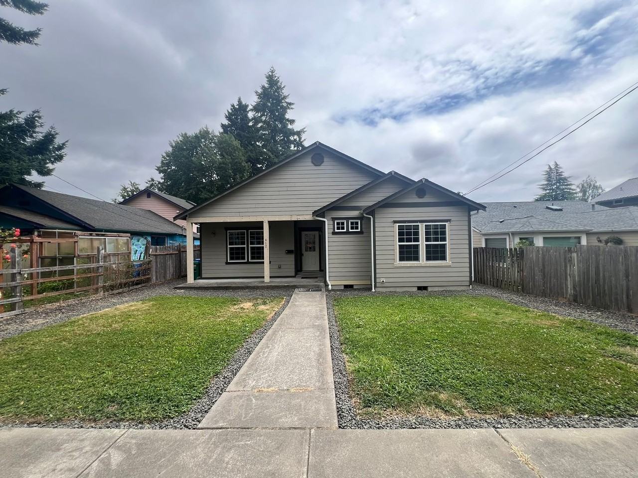 412 Cushing St Nw - Photo 2 of 22