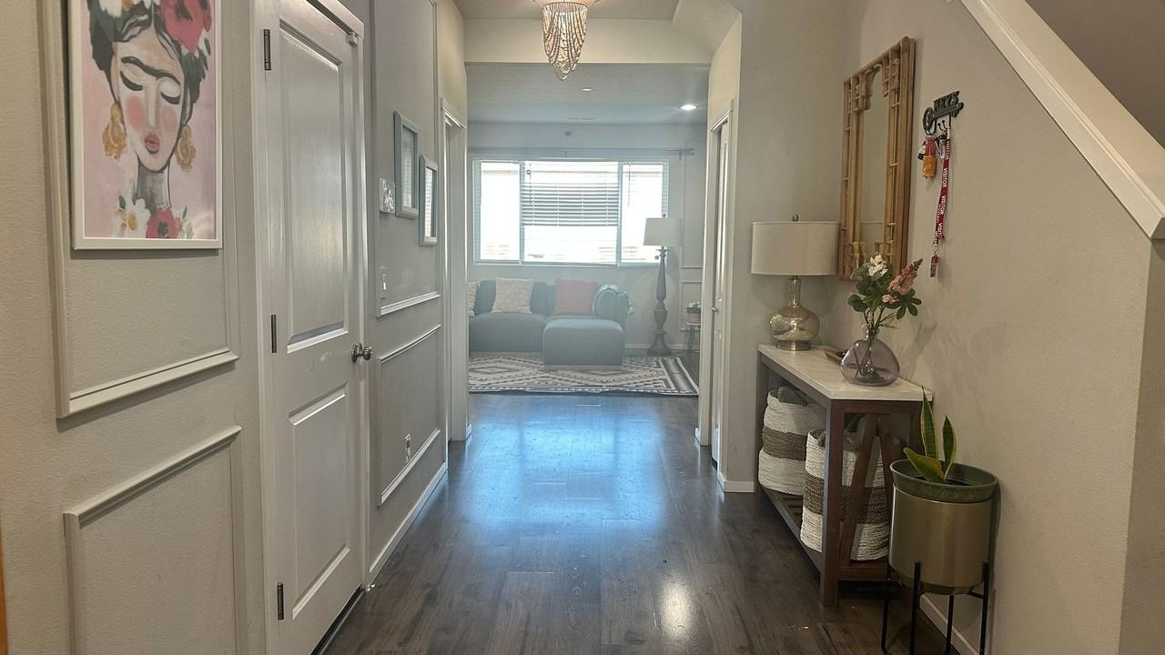 3648 Ne Quince Way - Photo 3 of 17