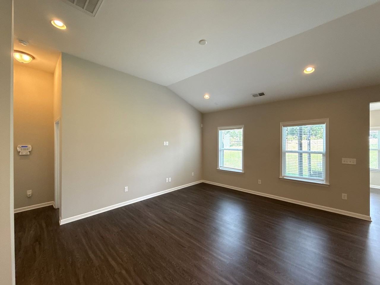 4745 Abendego Rd - Photo 3 of 22