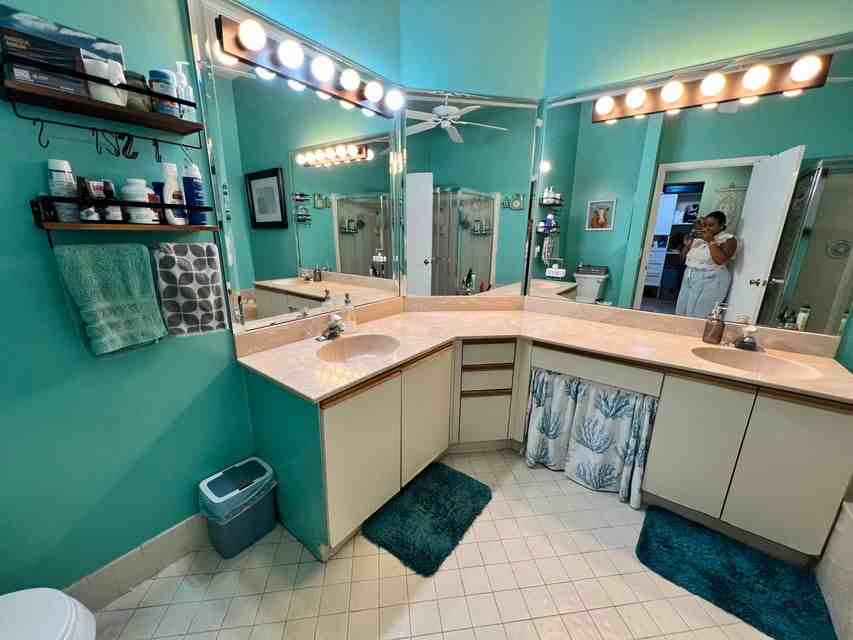 5258 Europa Dr #F - Photo 3 of 8