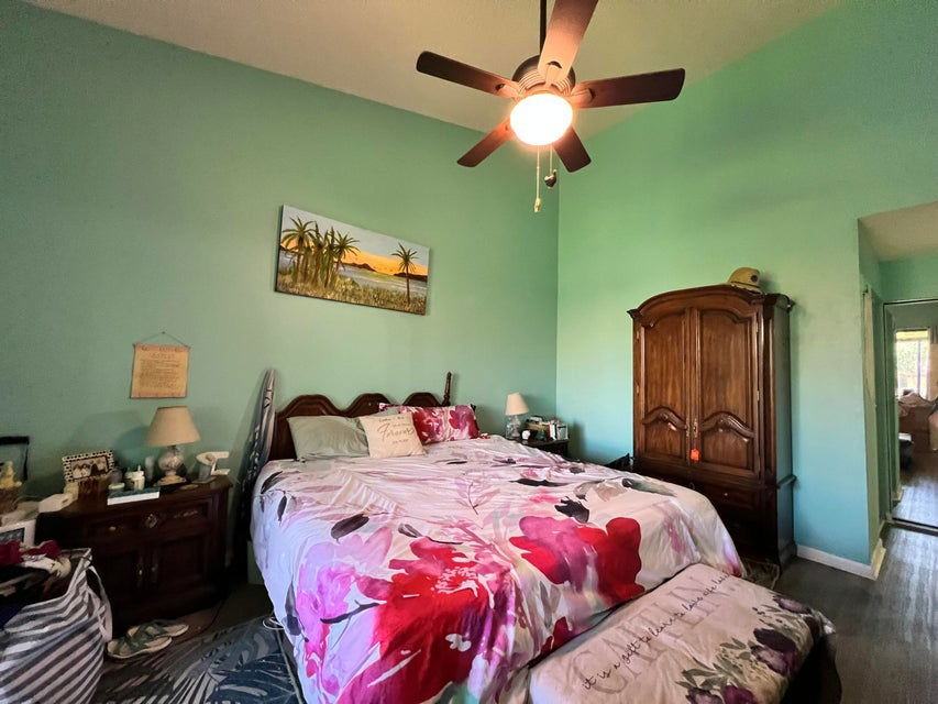 5258 Europa Dr #F - Photo 5 of 8