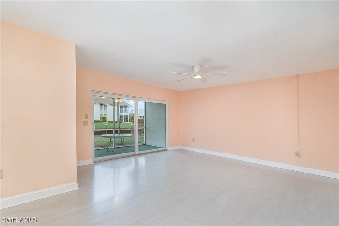 4912 Vincennes St Apt 101 #101 - Photo 7 of 30