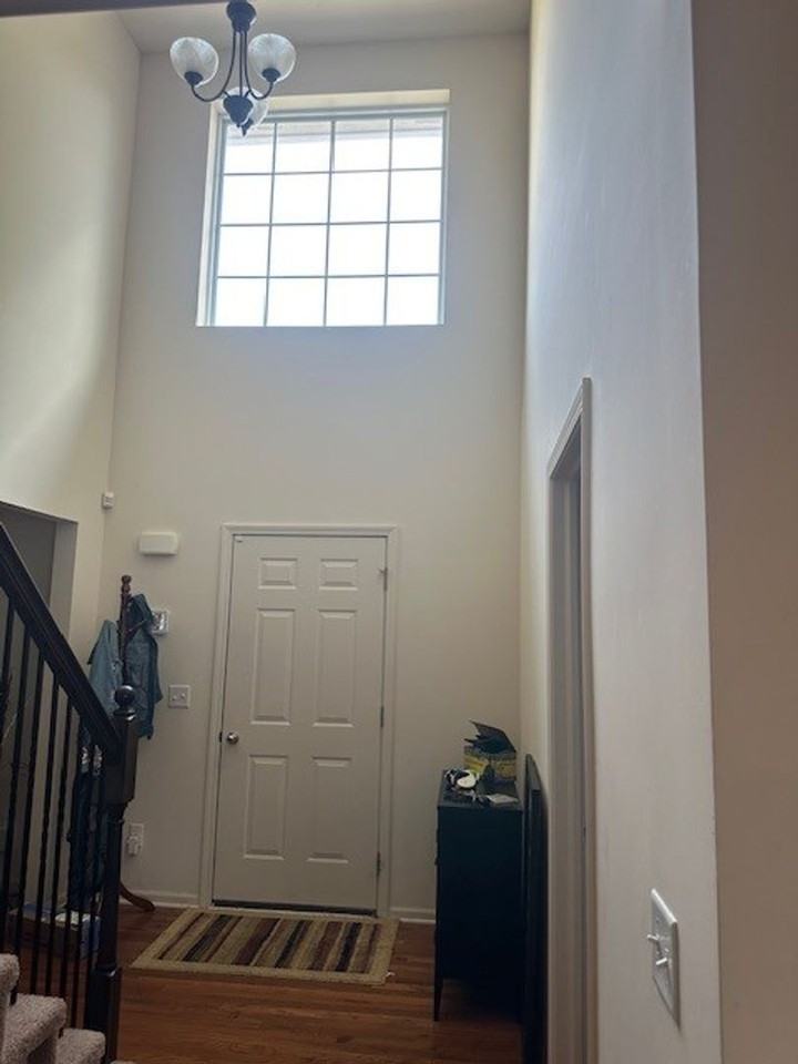 6048 Treetops Dr - Photo 2 of 9