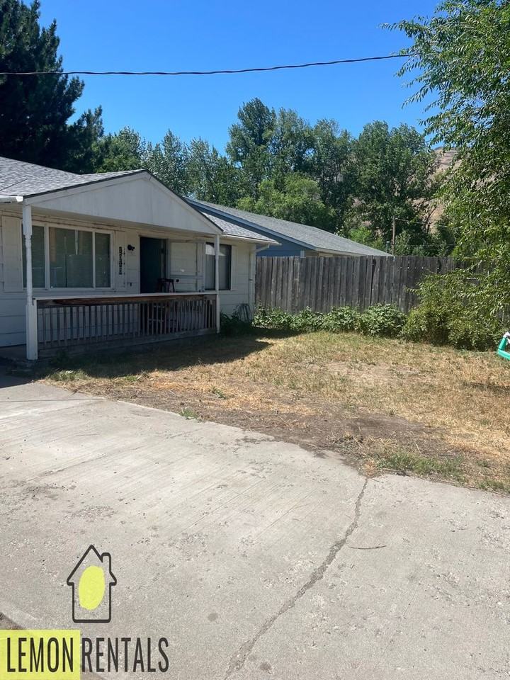 1010 3rd Ave - Photo 2 of 16