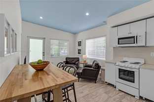 3850 Charles Ter - Photo 1 of 1