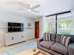 350 Grapetree Dr #405 - Photo 6 of 36