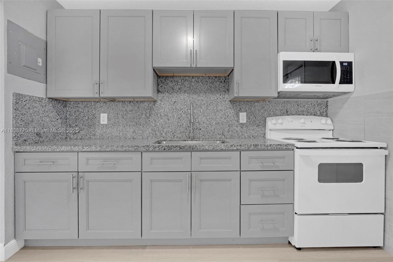 369 Phippen-Waiters Road #2 - Photo 5 of 18