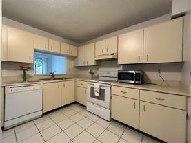 8032 Nw 29th St #7 - Photo 1 of 1