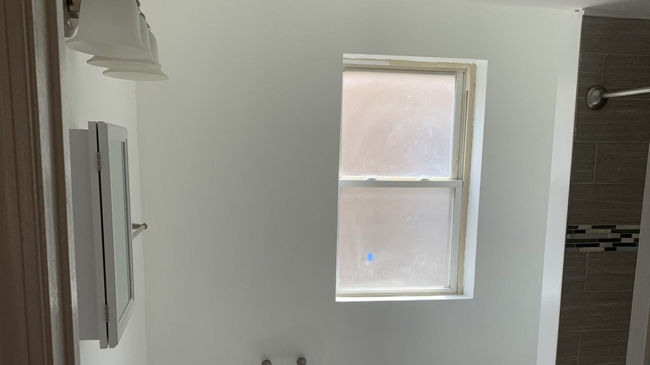 7831 S Cornell Ave #3 - Photo 6 of 11